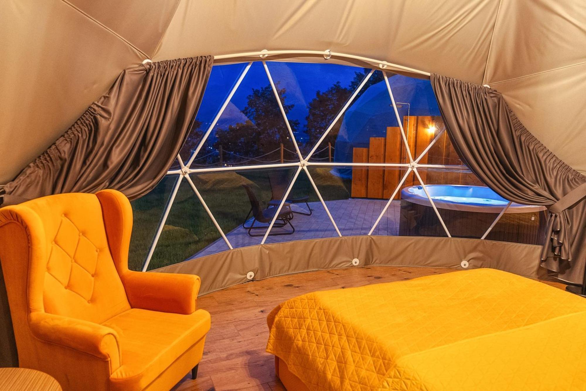 Diamond Glamp & Jacuzzi Luxuszelt *