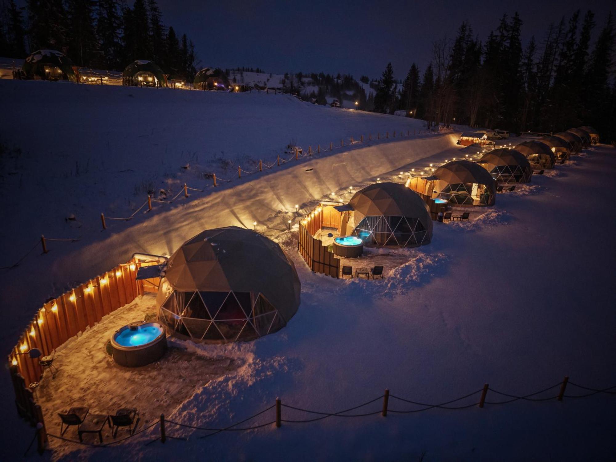 Diamond Glamp & Jacuzzi